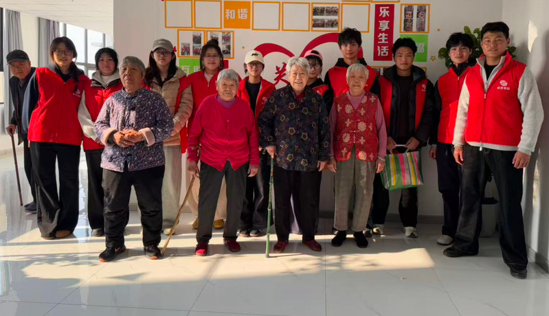 五育润心 沐光同行——体育学院...